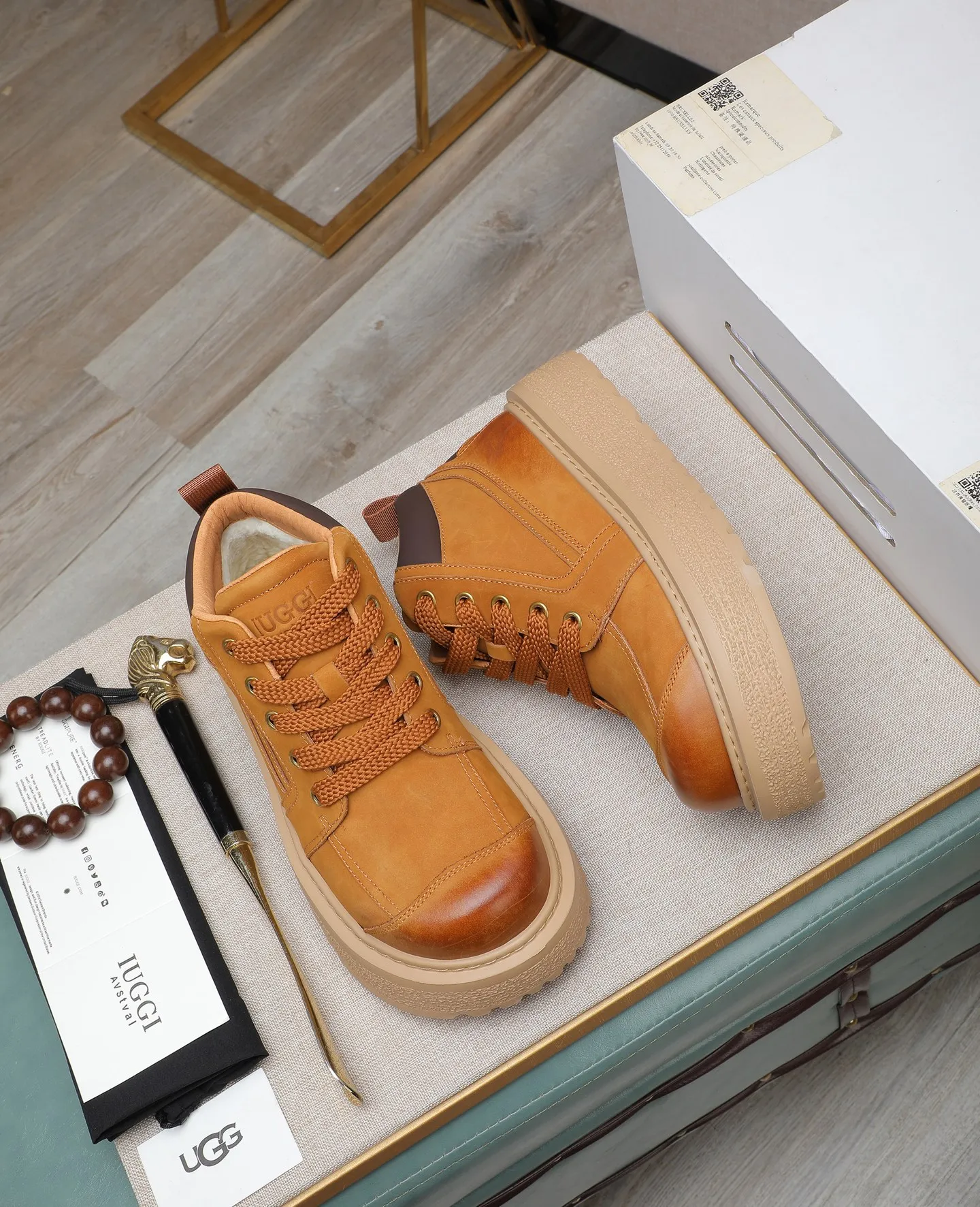 Men's shoes 💰680 IUGGI new retro presbyopia men's shoes, casual and versatile, full of high-end sense, fashionable, luxury and personalized style, joint style, retro presbyopia factor, full of handsome style, first layer suede cowhide, lining wool, rubber outsole, light and non-slip size: 39-44
